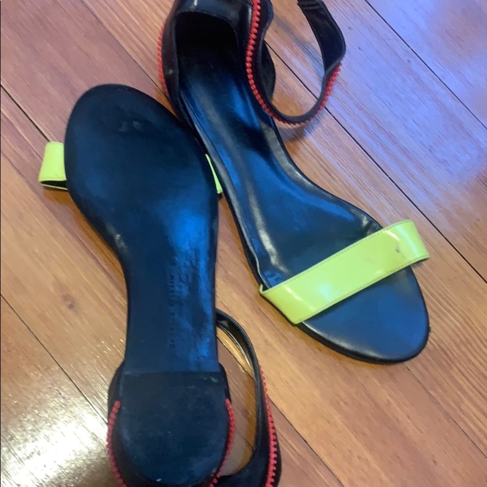 Sandals - Picture 4 of 4